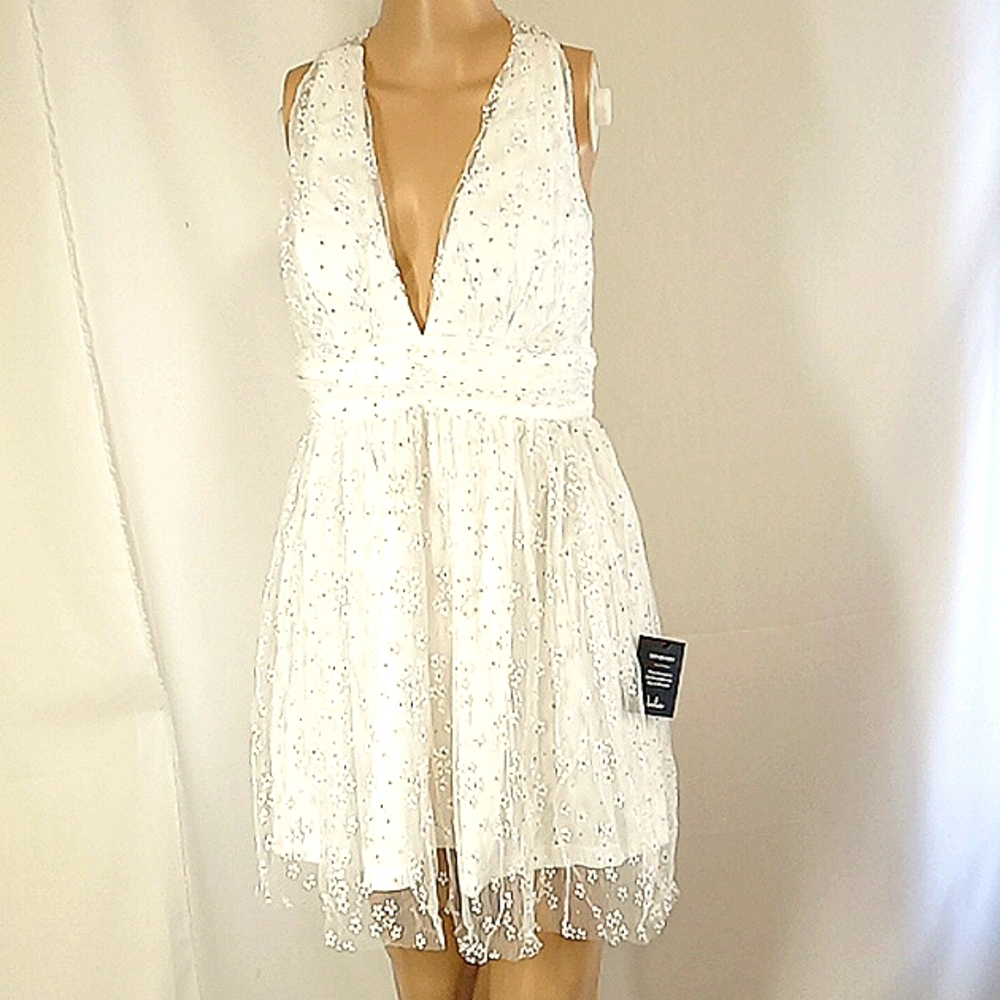 LULU'S XS EXTRA SMALL White Flower Gold Floral Dress Women Wedding Birthday NEW